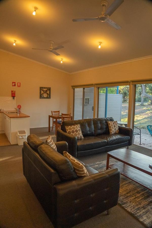 วอเตอร์ฟร้อนท์ รีทรีท แอท วัทเทิลพอยท์ Villa Forge Creek ภายนอก รูปภาพ